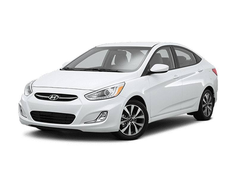 Renta auto MEDIO MECANICO CON SEGURO en Cuba